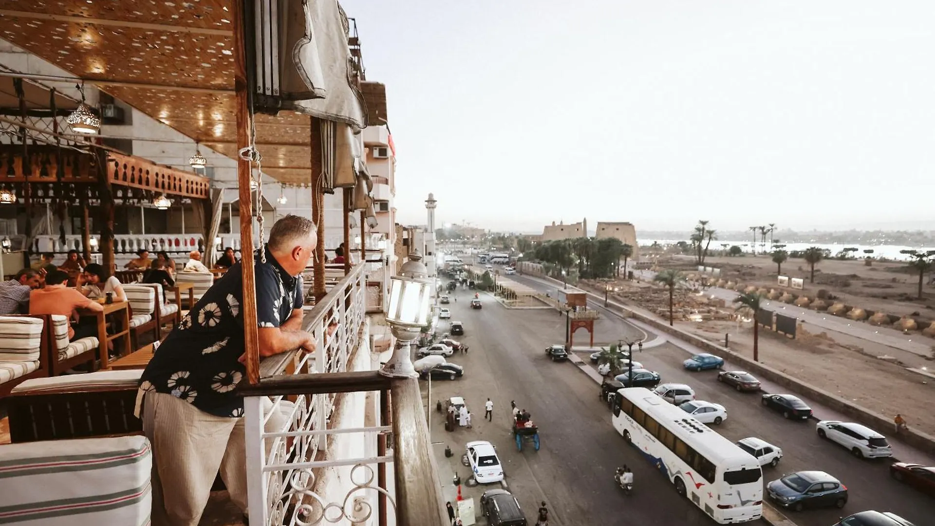 Nefertiti Hotel לוקסור