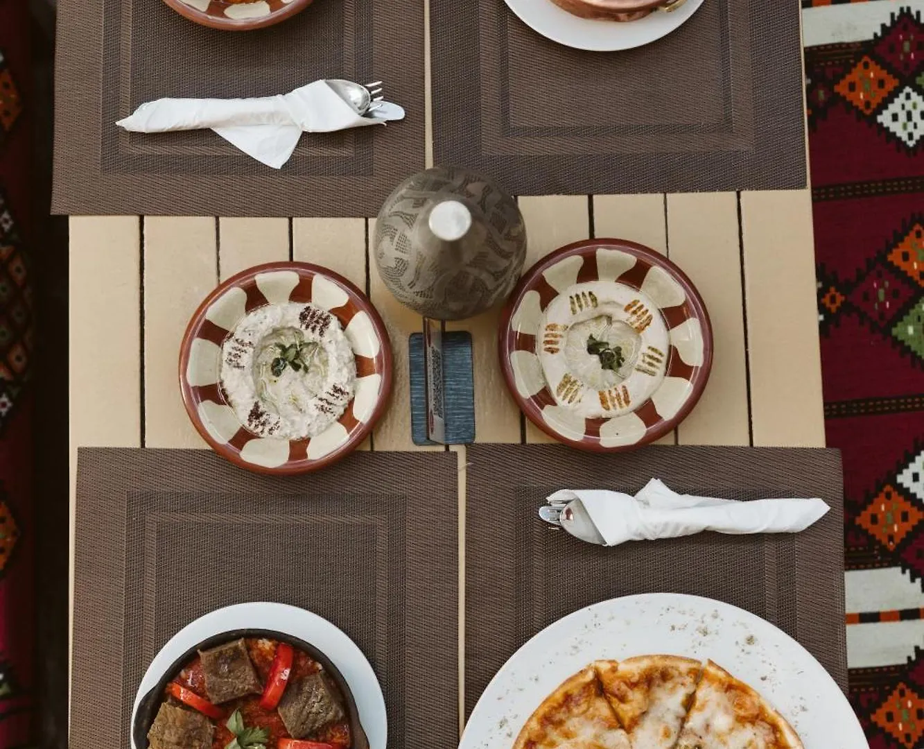 Nefertiti Hotel לוקסור