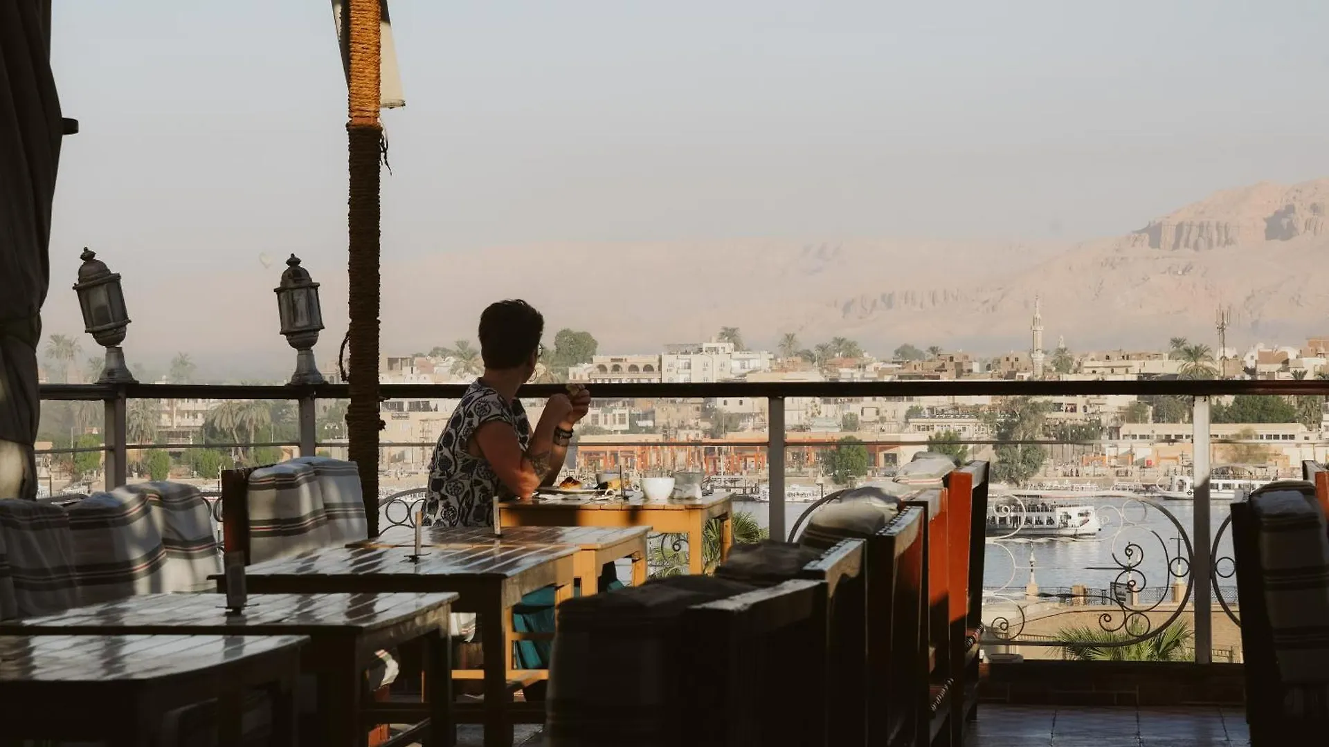 Nefertiti Hotel Louxor