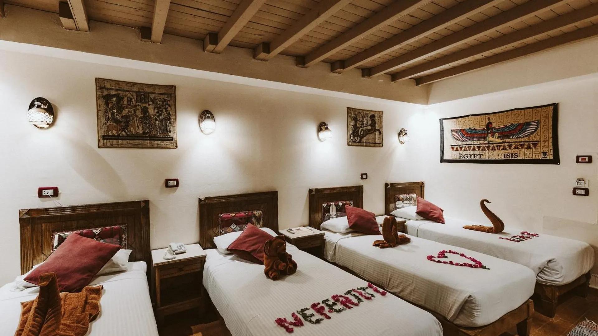 Nefertiti Hotel Луксор